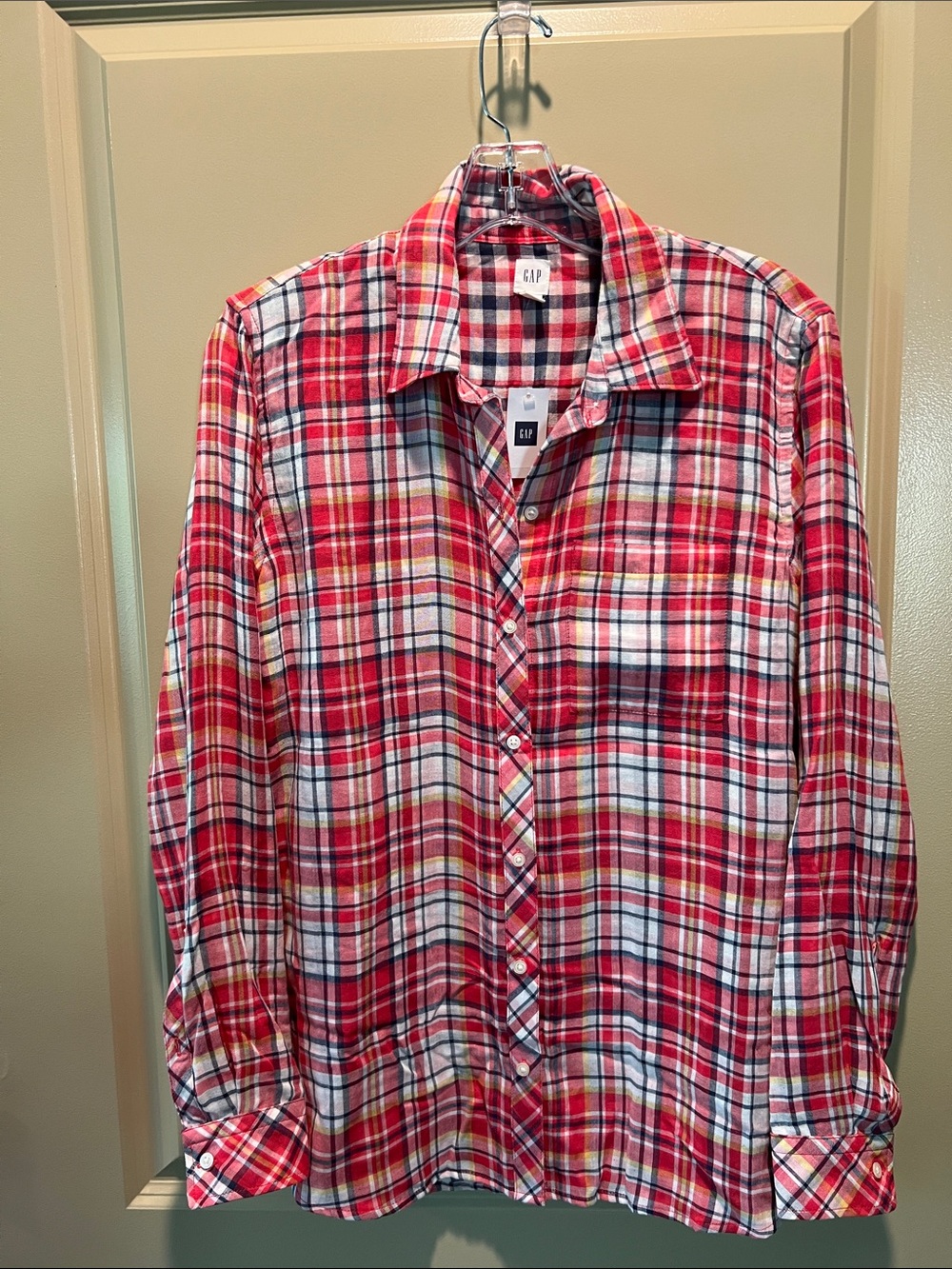 GAP Red & White Plaid Button-Down Shirt - Men's